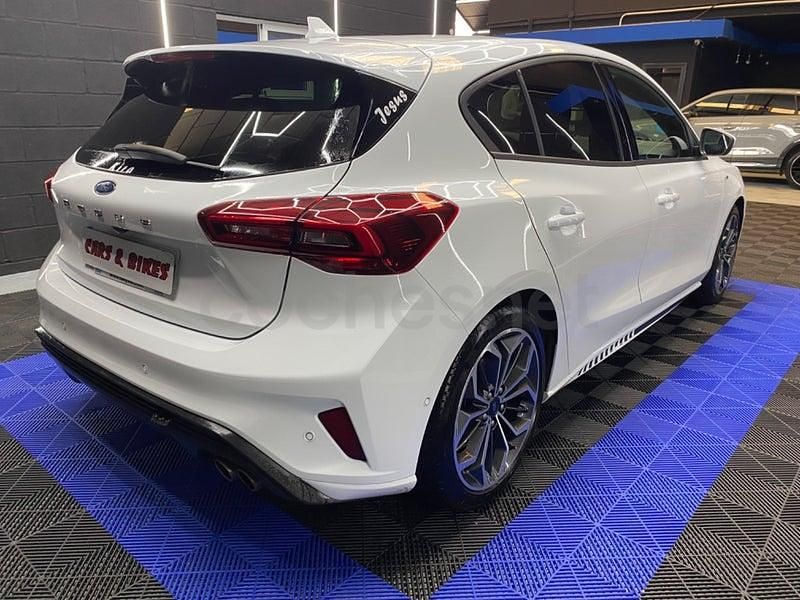 Usado Ford Focus ST-Line 125 CV (91 kW) 2024 Blanco Berlina
