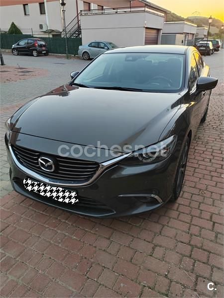 Gris / plata Usado 2016 Mazda 6 Luxury Berlina | 12.990 € (Precio justo) - Imagen 1/4