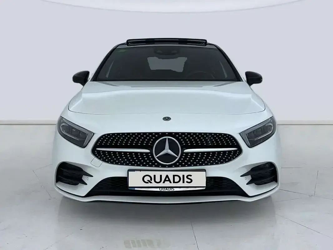 Usado Mercedes A180 116 CV (85 kW) 2019 Blanco Utilitario