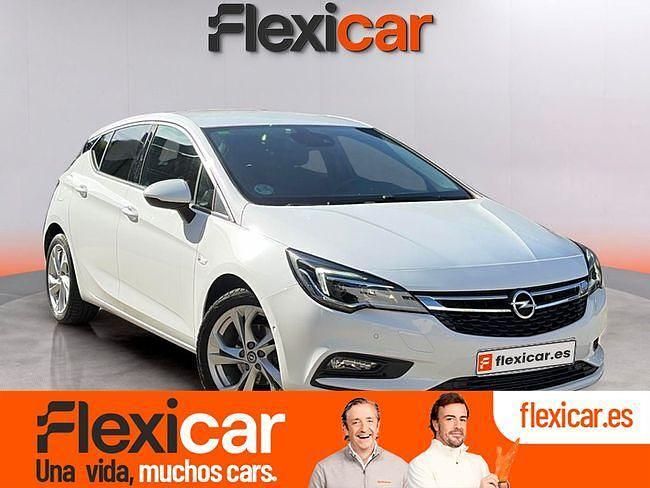 Blanco Usado 2019 Opel Astra Selective Berlina | 14.490 € (Un poco caro) - Imagen 1/4