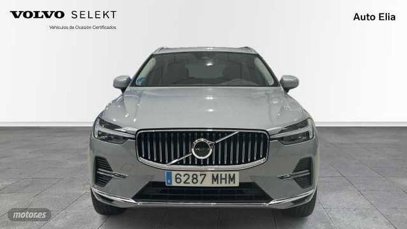 Usado Volvo XC60 Core 2023 Gris SUV
