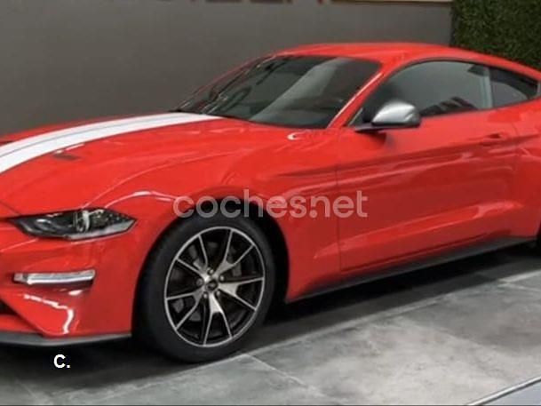 Rojo Usado 2020 Ford Mustang Fastback Coupe | 39.000 € (Un poco caro) - Imagen 1/4