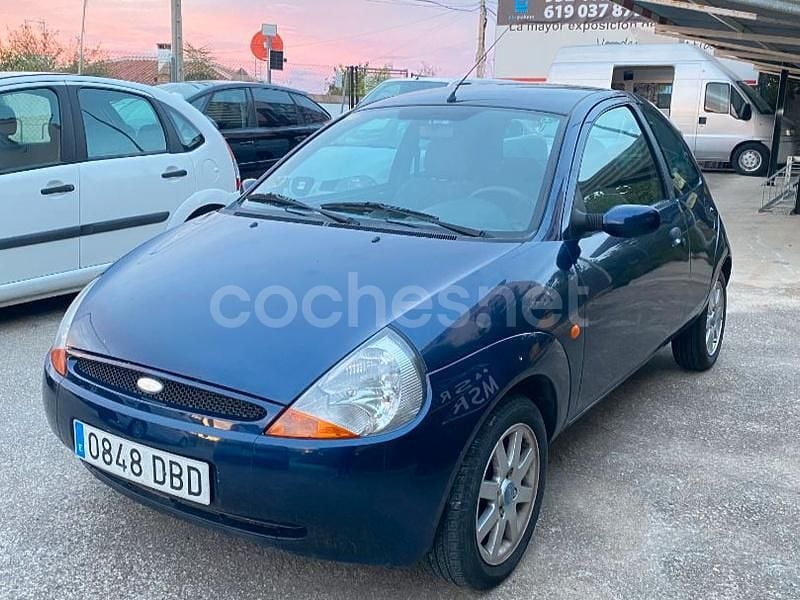 Azul Usado 2004 Ford Ka Collection Berlina | 2499 € (Precio justo) - Imagen 1/4