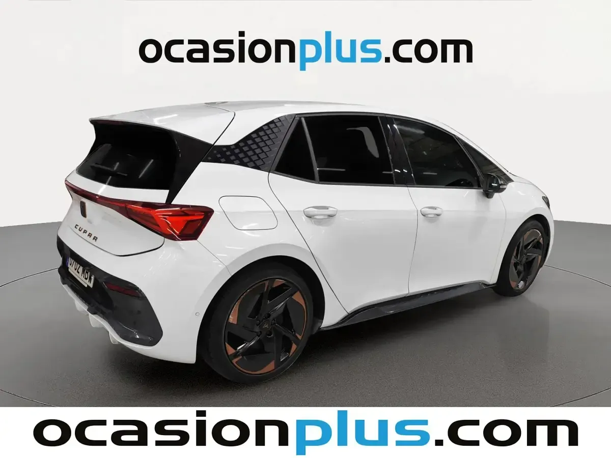 Usado Cupra Born e-Boost 169 kW (231 CV) 2022 Blanco Utilitario