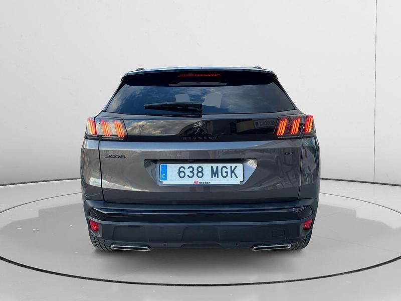 Usado Peugeot 3008 GT 131 CV (96 kW) 2023 Gris SUV