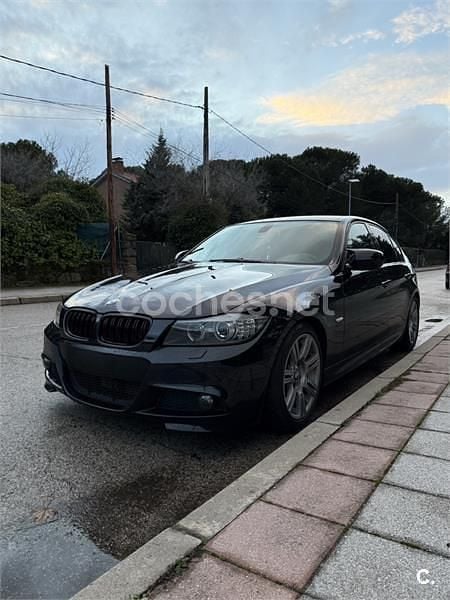 Negro Usado 2009 BMW 320 Berlina | 8500 € (Precio justo) - Imagen 1/4