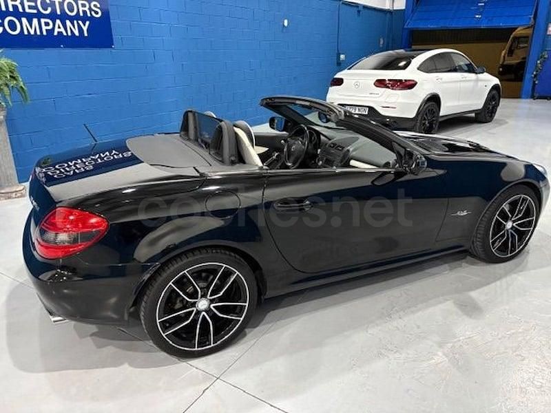 Usado Mercedes SLK200 Edition 184 CV (135 kW) 2010 Negro Descapotable