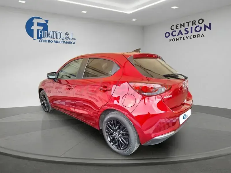 Usado Mazda 2 Homura-Line 90 CV (66 kW) 2022 Rojo Berlina
