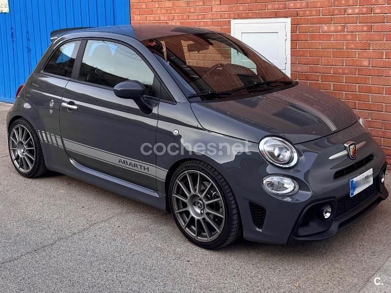 Usado Abarth 595 145 CV (106 kW) 2019 Gris / plata Berlina