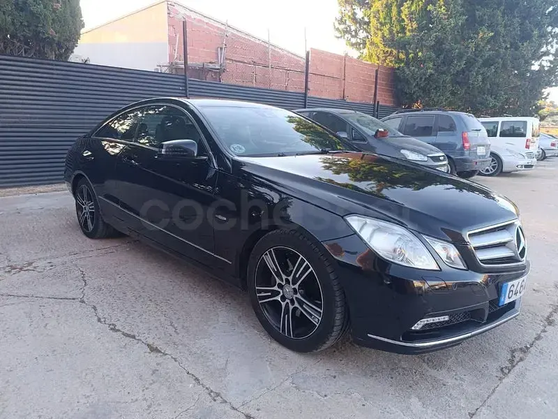 Usado Mercedes E350 Elegance 231 CV (169 kW) 2011 Negro Coupe