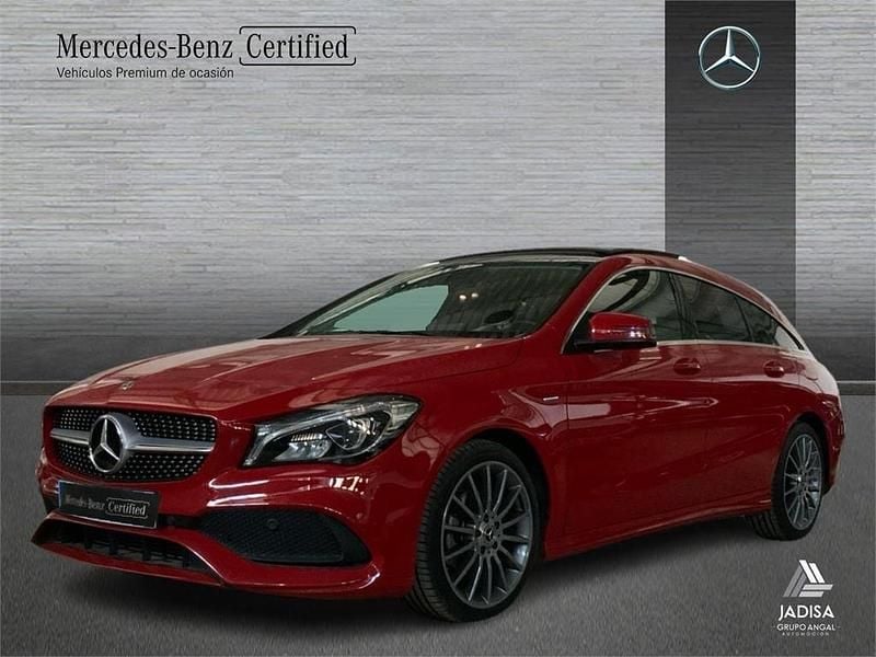 Rojo júpiter Usado 2019 Mercedes CLA200 Shooting Brake Familiar | 23.990 € (Super precio) - Imagen 1/4