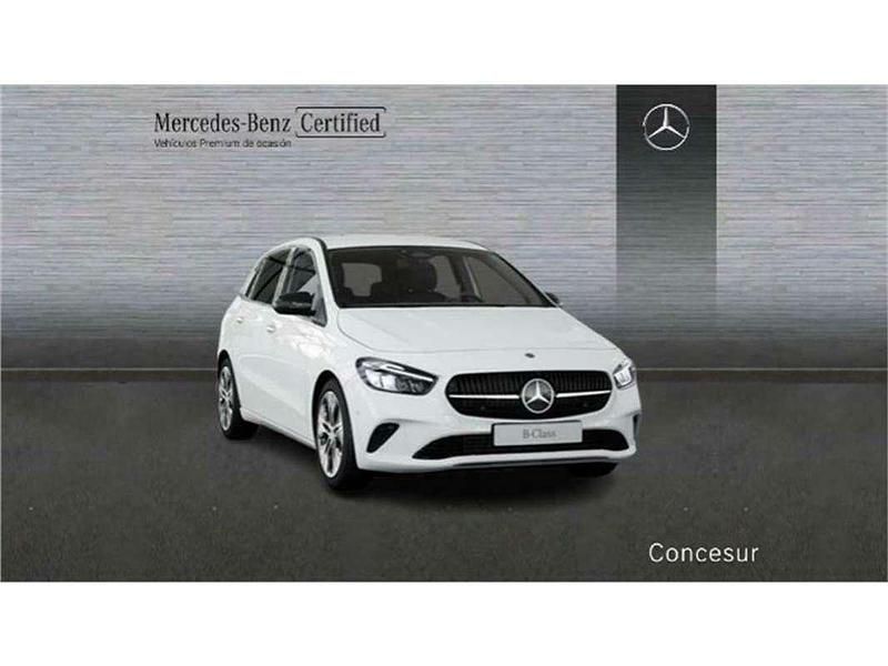 Usado Mercedes E250 218 CV (160 kW) 2024 Blanco Familiar