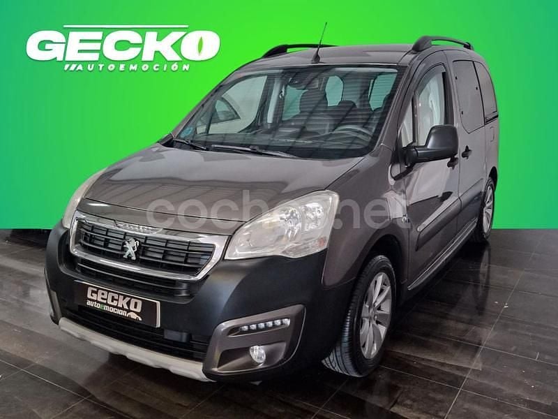 Gris / plata Usado 2017 Peugeot Partner Tepee Outdoor Monovolumen | 12.890 € (Precio justo) - Imagen 1/4