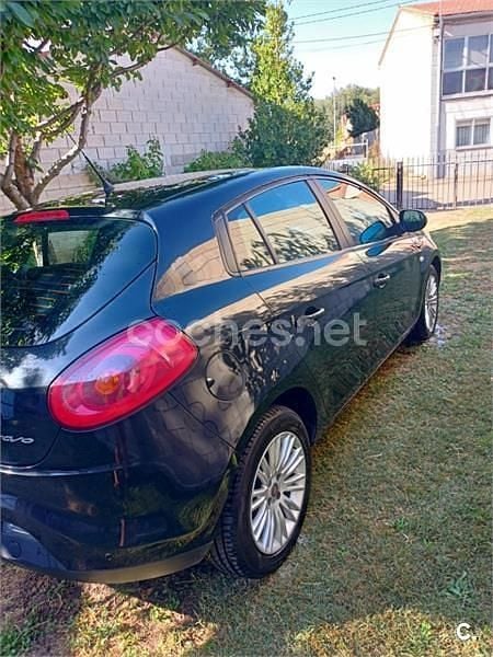 Usado Fiat Bravo Active 120 CV (88 kW) 2007 Negro Utilitario