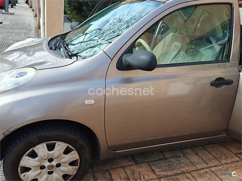 Beige Usado 2007 Nissan Micra Visia+ Berlina | 3700 € (Precio justo) - Imagen 1/4