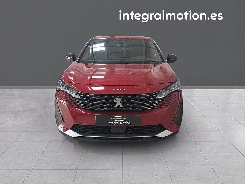Usado Peugeot 3008 Allure 225 CV (165 kW) 2023 Rojo