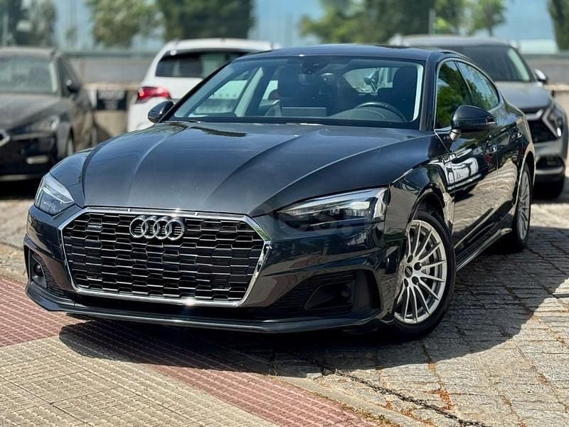 Usado Audi A5 Sportback Advanced Plus 204 CV (150 kW) 2021 Gris / plata Utilitario