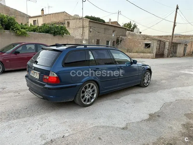 Usado BMW 330 184 CV (135 kW) 2003 Azul Familiar