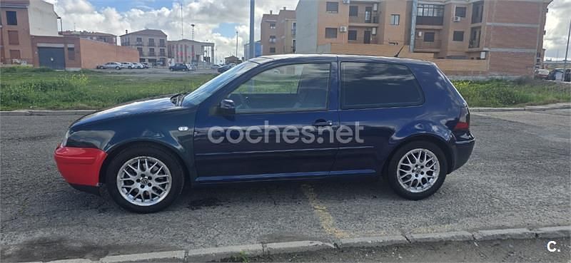 Azul Usado 2001 VW Golf IV GTI Berlina | 4000 € (Buen precio) - Imagen 1/4