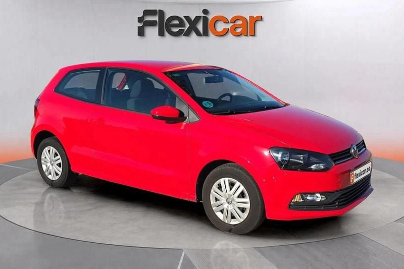 Rojo Usado 2017 VW Polo Berlina | 8990 € (Super precio) - Imagen 1/4