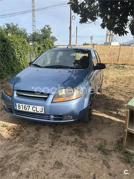 Usado Chevrolet Kalos 83 CV (61 kW) 2003 Azul Berlina