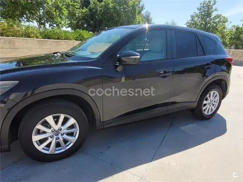 Usado Mazda CX-5 Luxury 150 CV (110 kW) 2016 Negro SUV