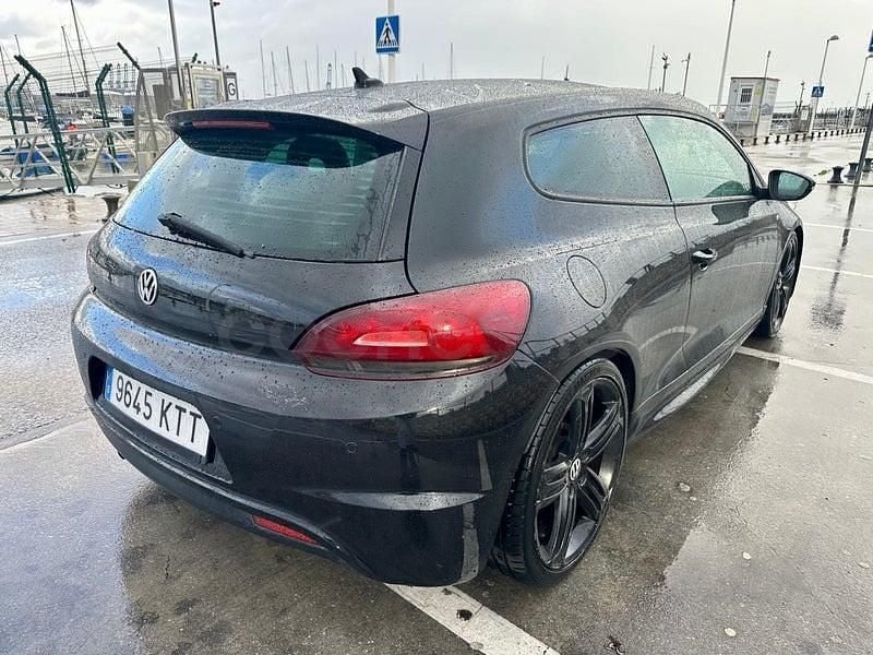 Usado VW Scirocco 170 CV (125 kW) 2011 Negro Coupe