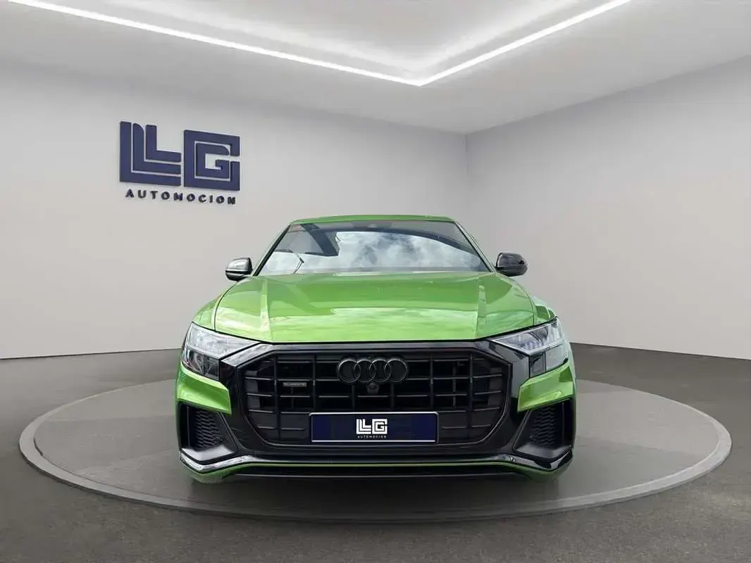 Usado Audi Q8 S-line plus 462 CV (339 kW) 2021 Verde SUV