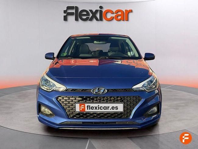 Usado Hyundai i20 75 CV (55 kW) 2019 Azul Utilitario