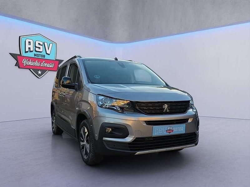 Gris Usado 2021 Peugeot Rifter GT Monovolumen | 19.990 € - Imagen 1/4