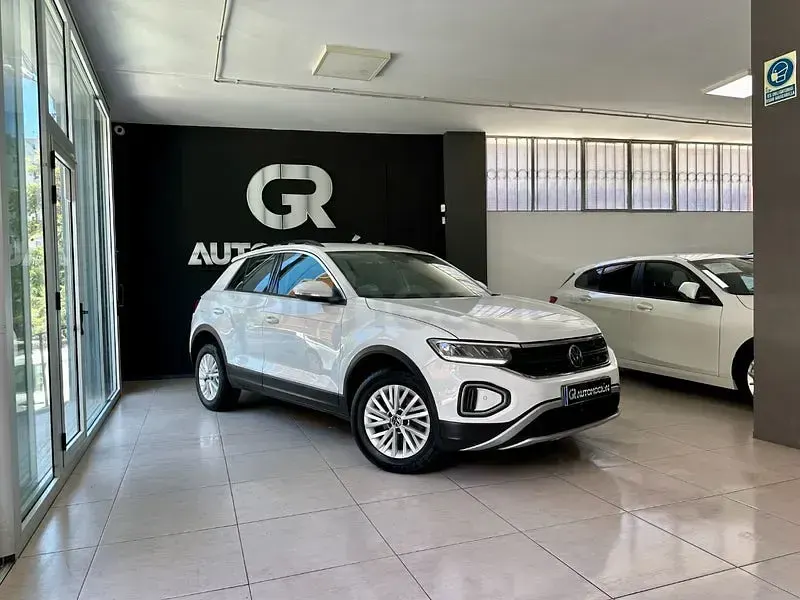 Usado VW T-Roc Advance 110 CV (80 kW) 2022 Blanco SUV