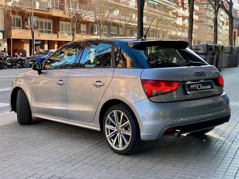Usado Audi A1 Sportback 116 CV (85 kW) 2015 Gris / plata Utilitario