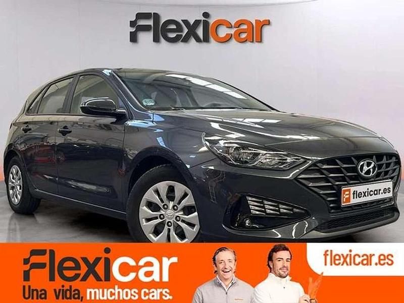 Gris Usado 2022 Hyundai i30 Utilitario | 14.390 € (Super precio) - Imagen 1/4