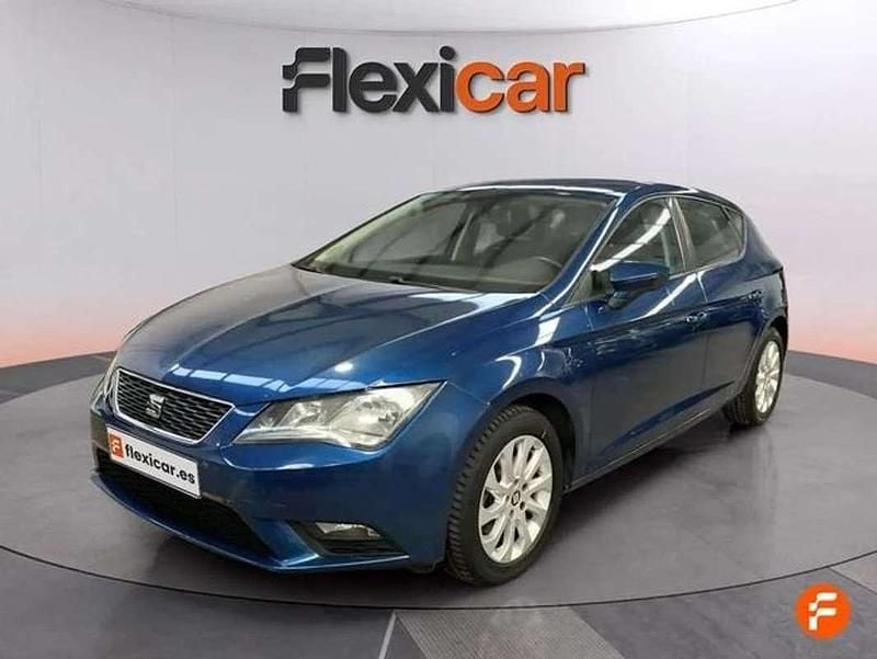 Usado Seat Leon ST Reference 110 CV (80 kW) 2016 Azul Familiar