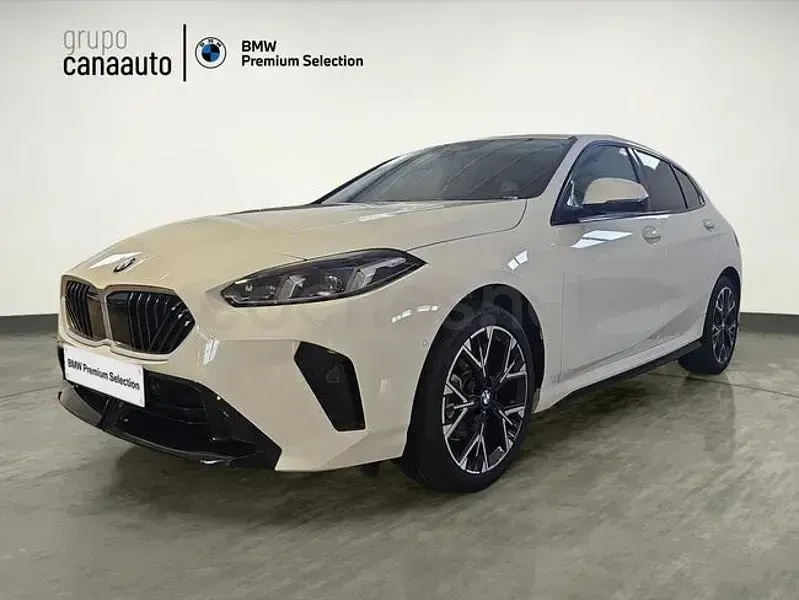 Nuevo BMW 116 Comfort Edition 122 CV (89 kW) 2026 Blanco Utilitario