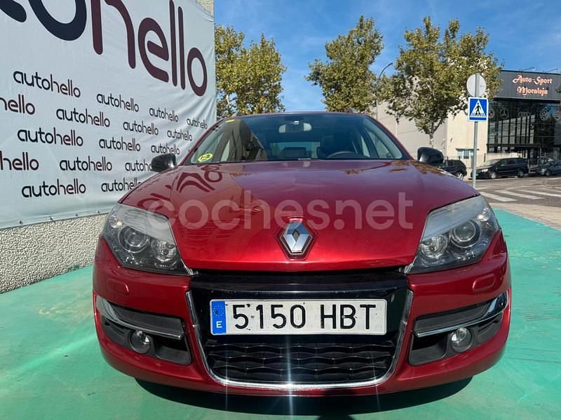 Usado Renault Laguna III Bose Edition 150 CV (110 kW) 2011 Granate Familiar
