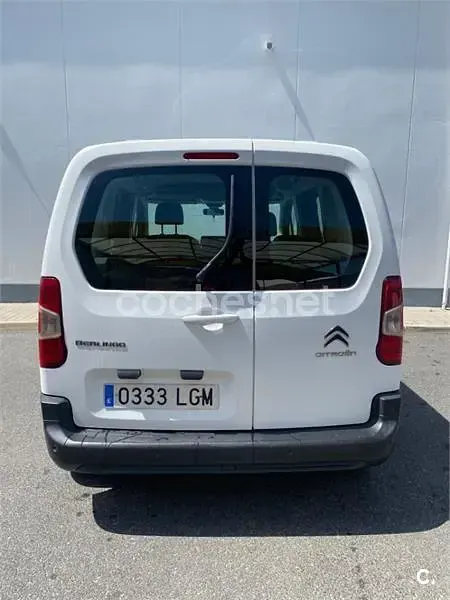 Usado Citroën Berlingo Feel 102 CV (75 kW) 2020 Blanco Monovolumen