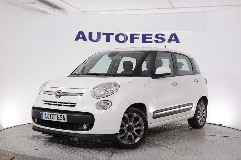 Usado Fiat 500L Lounge 120 CV (88 kW) 2015 Blanco Monovolumen