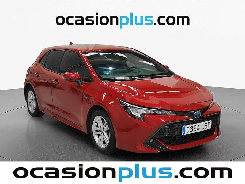 Usado Toyota Corolla Active 122 CV (89 kW) 2019 Rojo Utilitario
