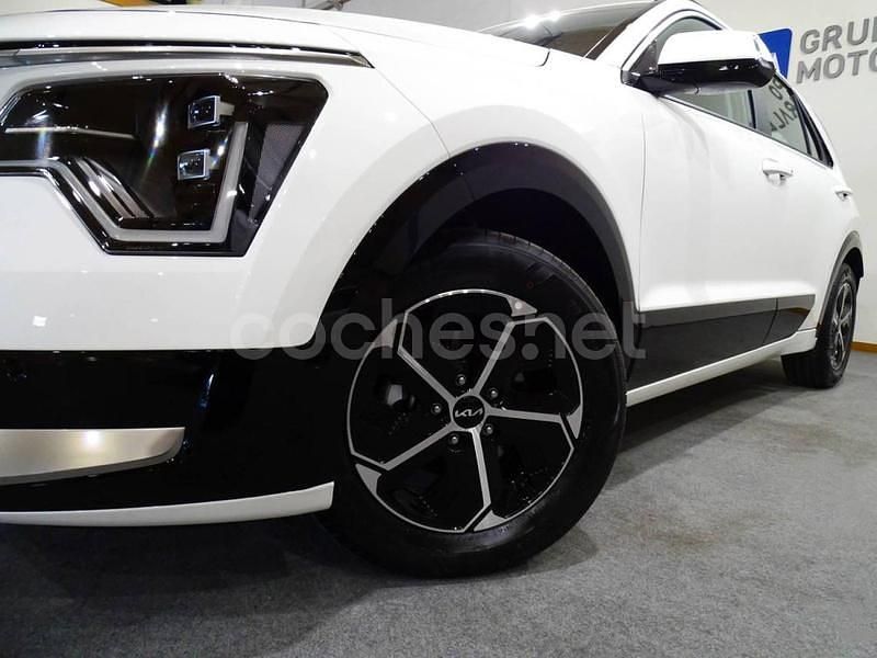 Usado Kia Niro 141 CV (103 kW) 2024 Blanco SUV