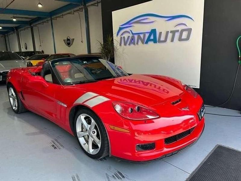 Usado Chevrolet Corvette 438 CV (322 kW) 2010 Rojo Descapotable
