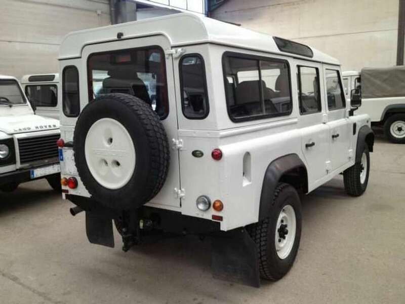 Usado Land Rover Defender 122 CV (89 kW) 2013 Blanco SUV