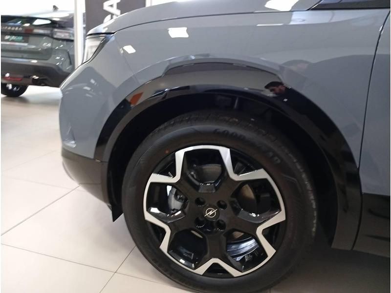 Nuevo Opel Mokka 136 CV (100 kW) 2025 Gris SUV