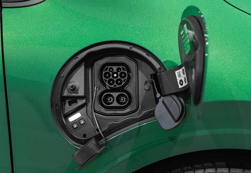 Usado Renault Twingo Le Coq Sportif 92 CV (67 kW) 2020 Blanco Utilitario