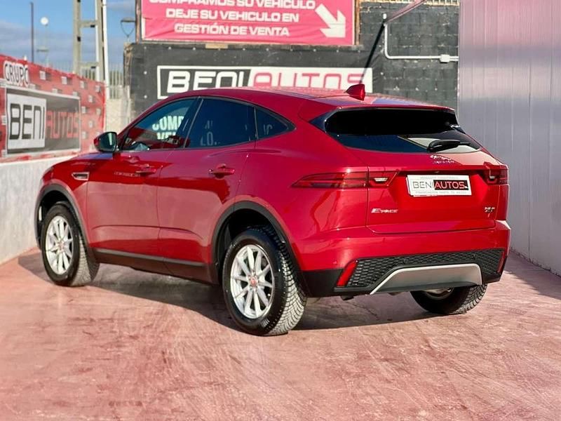 Usado Jaguar E-Pace 150 CV (110 kW) 2018 Rojo SUV