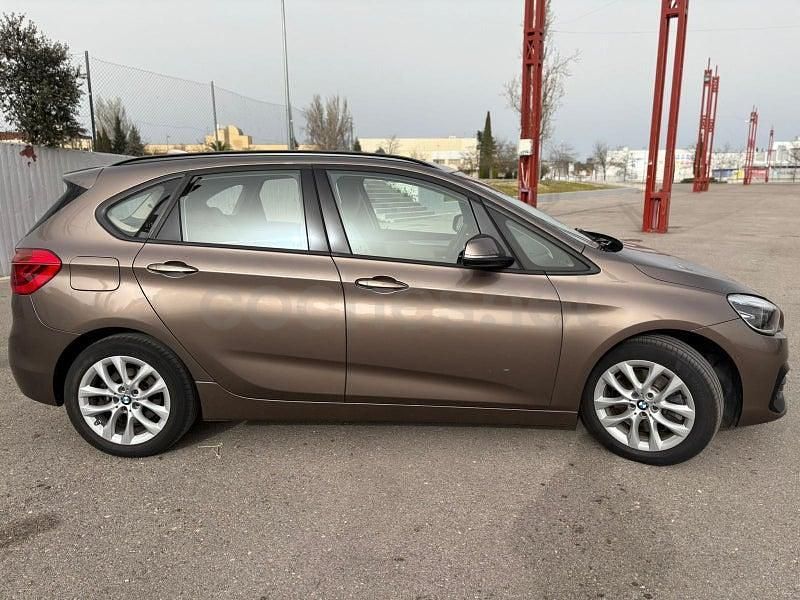 Usado BMW 225 Active Tourer iPerformance 224 CV (164 kW) 2020 Marrón Monovolumen