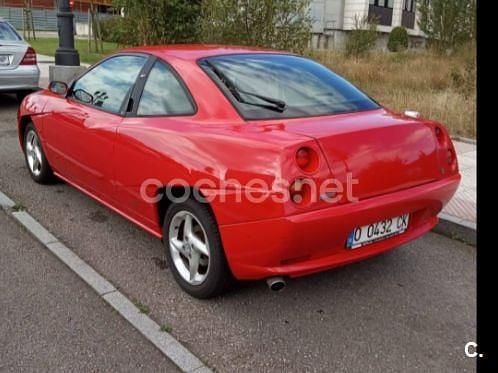 Usado Fiat Coupé 130 CV (95 kW) 2000 Rojo Coupe