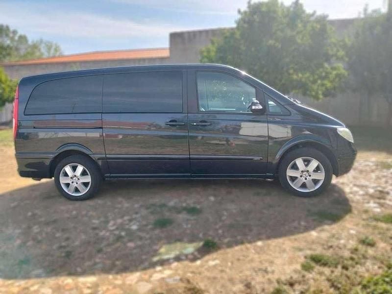 Usado Mercedes Viano 150 CV (110 kW) 2007 Negro Monovolumen