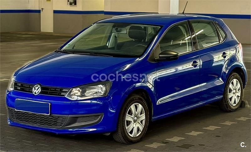 Azul Usado 2010 VW Polo Advance Berlina | 5500 € (Precio justo) - Imagen 1/4