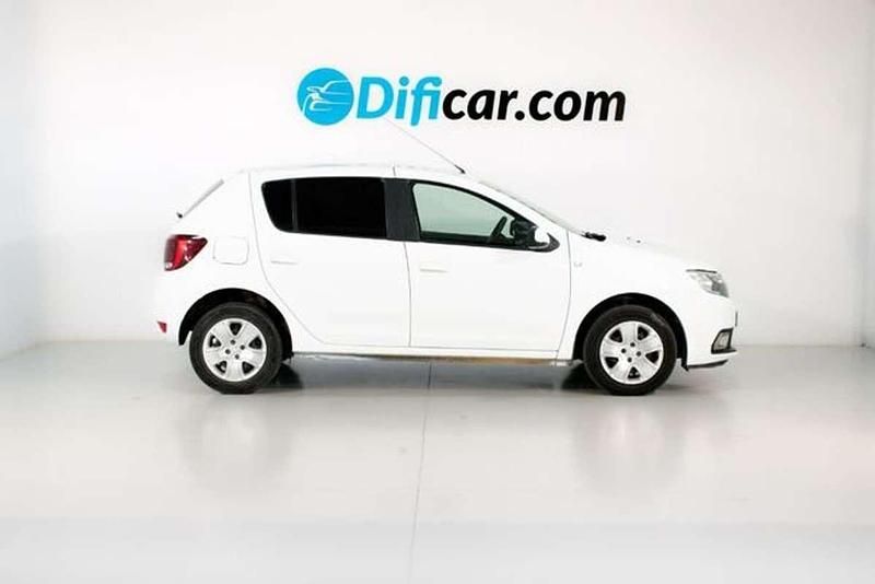 Usado Dacia Sandero 91 CV (66 kW) 2018 Blanco Berlina
